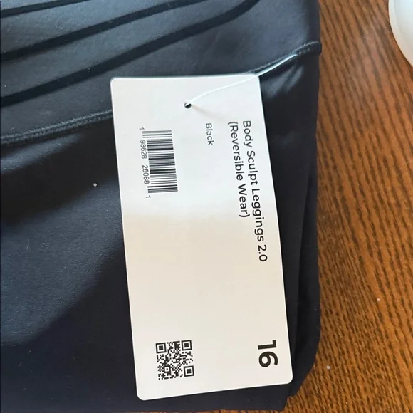 Fabletics Black High-Waist Sculpting Leggings with Horizontal Bands - Picture 2 of 2